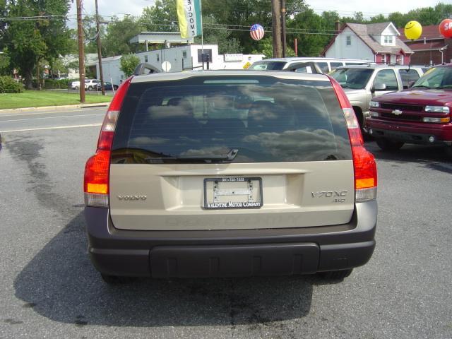 2001 Volvo V70 XC S Convertible 2D