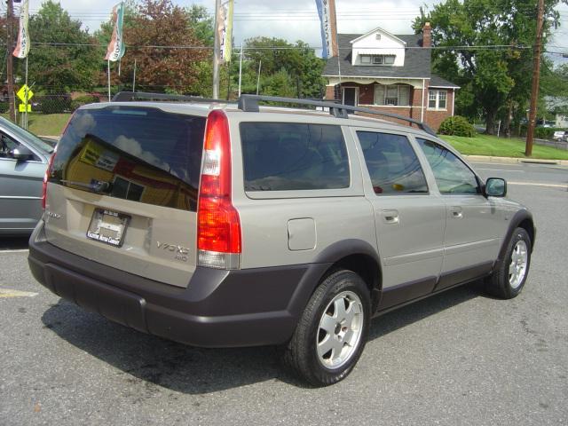 2001 Volvo V70 XC S Convertible 2D