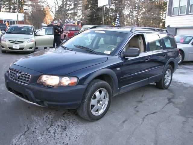 2002 Volvo V70 XC EX - DUAL Power Doors