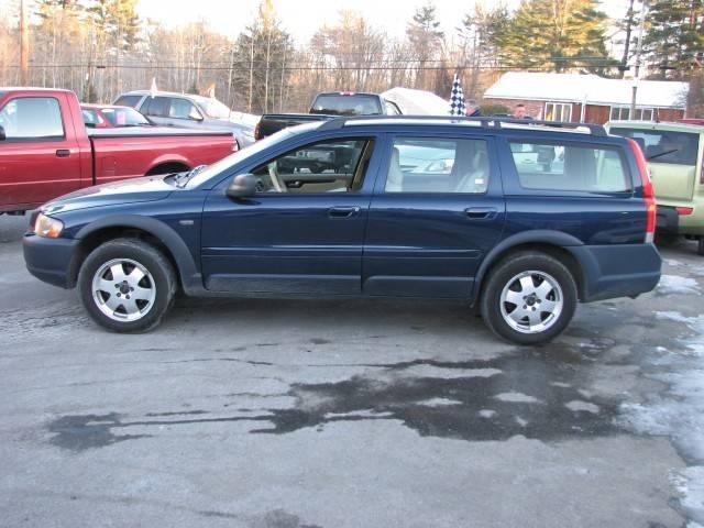 2002 Volvo V70 XC EX - DUAL Power Doors