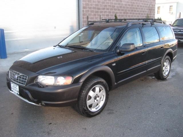 2002 Volvo V70 XC Unknown