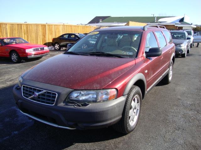 2002 Volvo V70 XC Unknown