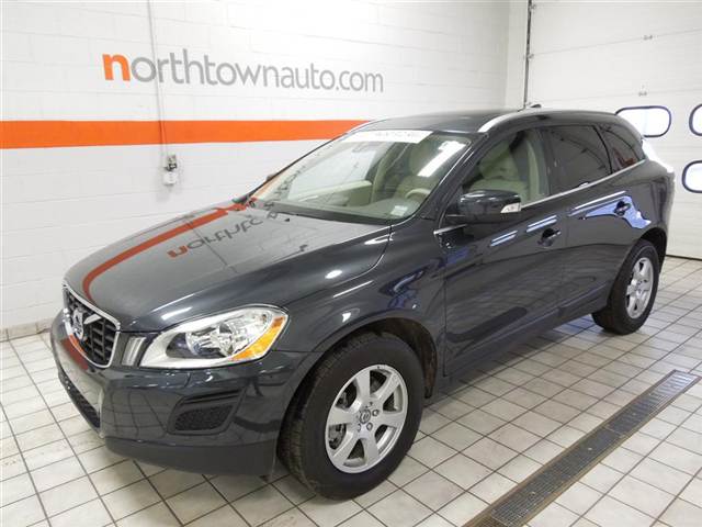 2011 Volvo XC60 SES 5dr