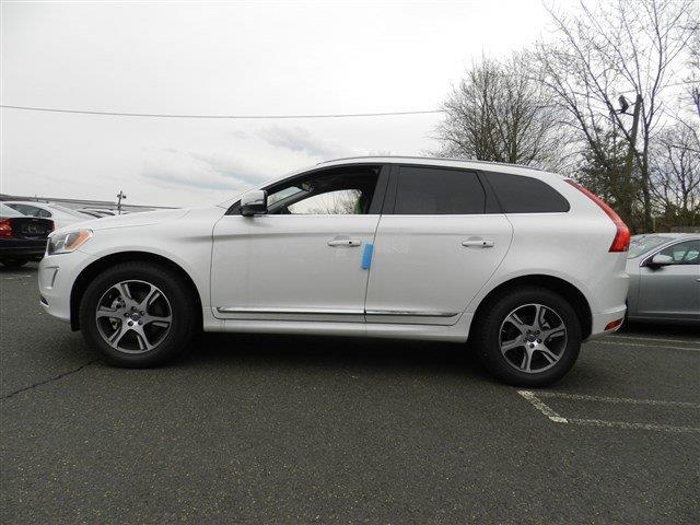 2014 Volvo XC60 Unknown