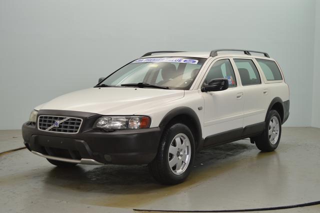 2003 Volvo XC70 4WD 4dr Sport