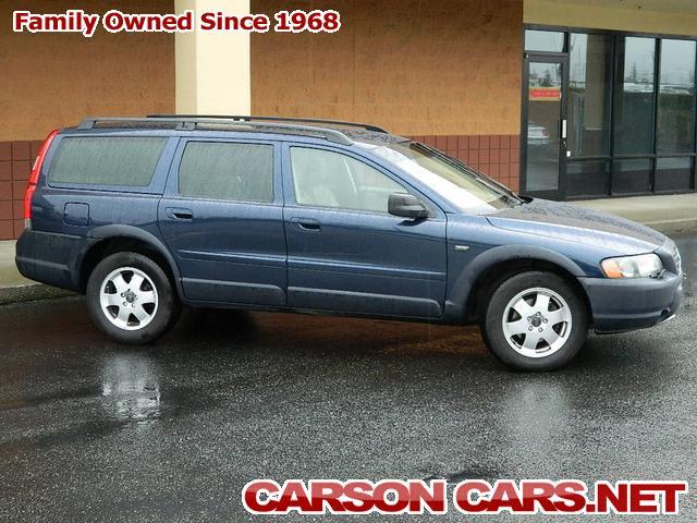 2003 Volvo XC70 4WD 4dr Sport