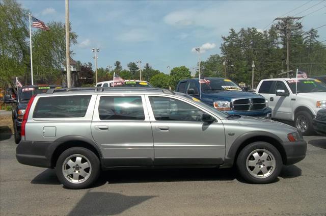 2004 Volvo XC70 147