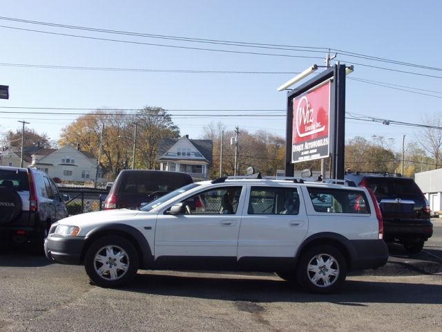 2005 Volvo XC70 Sport/leather