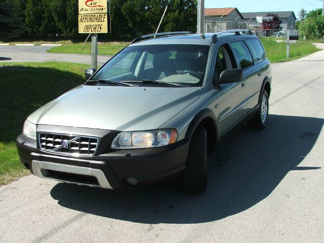 2006 Volvo XC70 LE 4D Passenger Van