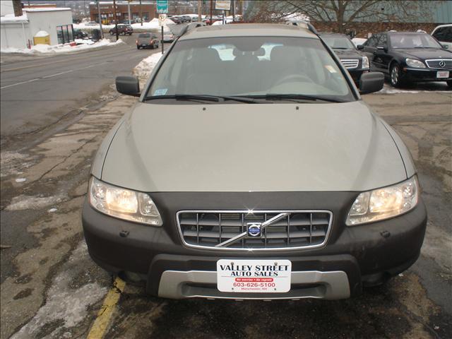 2006 Volvo XC70 4WD 4dr Sport