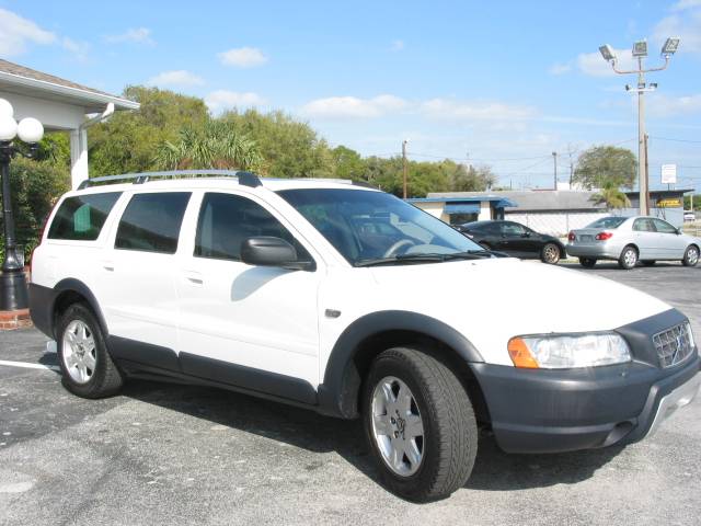 2006 Volvo XC70 Slt Sport Utility