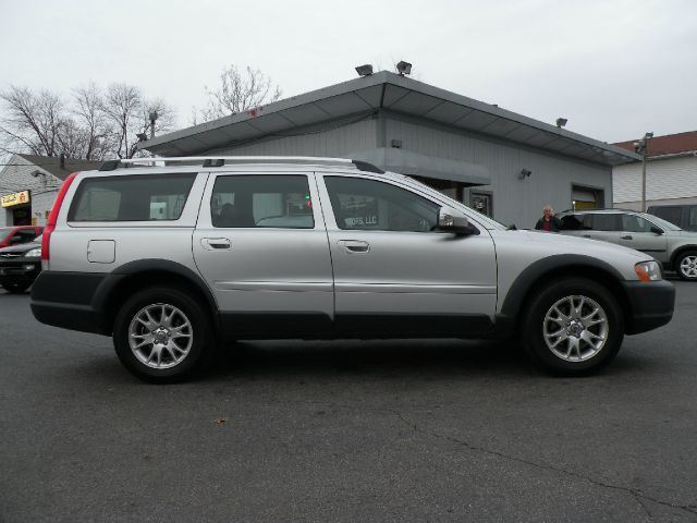 2007 Volvo XC70 SLT Denali AWD