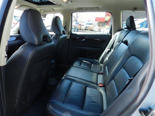 2008 Volvo XC70 Unknown