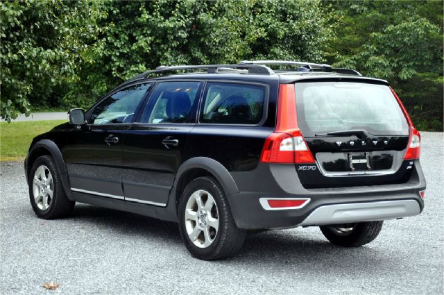 2008 Volvo XC70 LE 4D Passenger Van