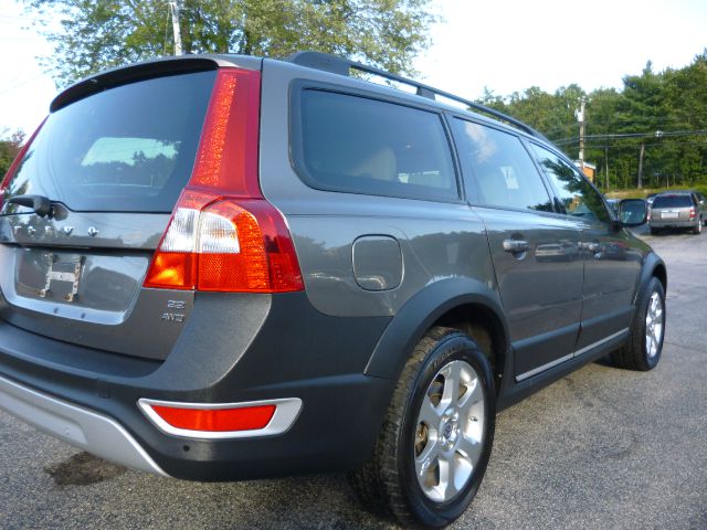 2008 Volvo XC70 LE 4D Passenger Van