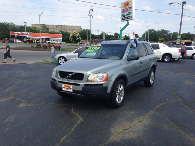 2003 Volvo XC90 3.0si Navigation Pano Htd Sts