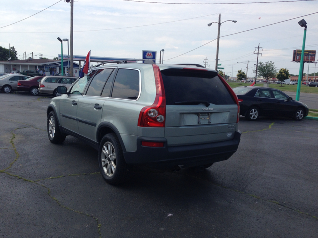 2003 Volvo XC90 3.0si Navigation Pano Htd Sts