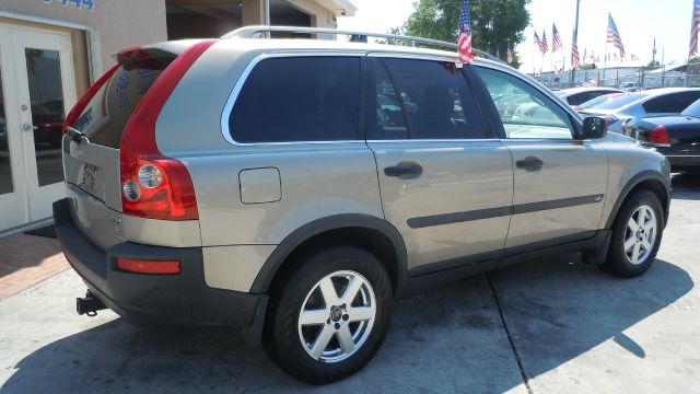 2003 Volvo XC90 Sport 4x4 SUV