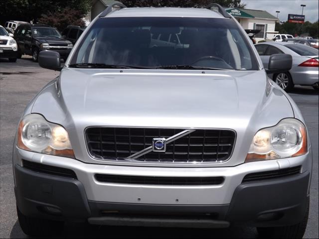 2003 Volvo XC90 LE 4x4 SUV