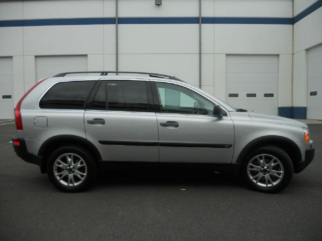 2003 Volvo XC90 3.0si Navigation Pano Htd Sts