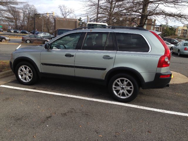 2003 Volvo XC90 Unknown