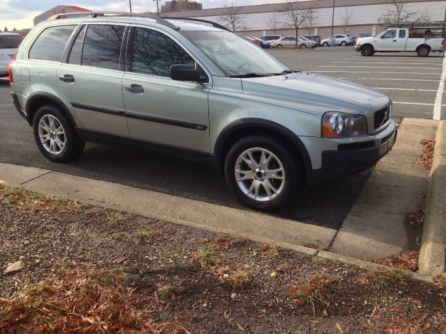 2003 Volvo XC90 Unknown