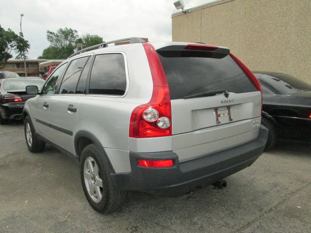 2004 Volvo XC90 3.0si Navigation Pano Htd Sts