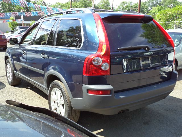 2004 Volvo XC90 3.0si Navigation Pano Htd Sts