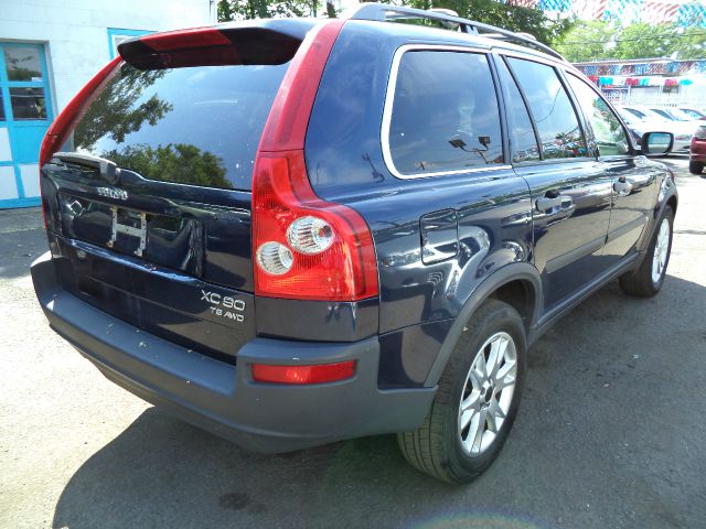 2004 Volvo XC90 3.0si Navigation Pano Htd Sts