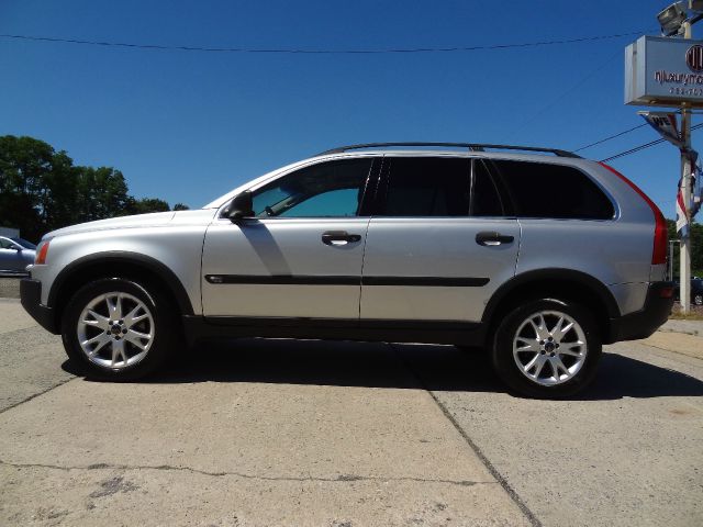 2004 Volvo XC90 3.0si Navigation Pano Htd Sts