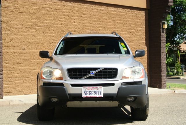 2004 Volvo XC90 3.0si Navigation Pano Htd Sts