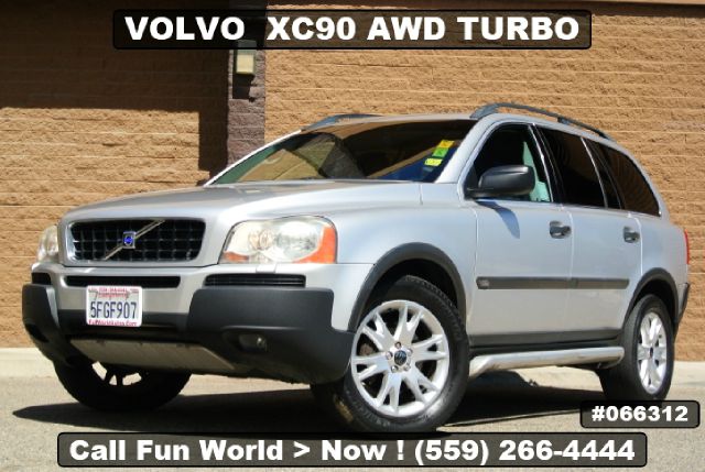 2004 Volvo XC90 3.0si Navigation Pano Htd Sts