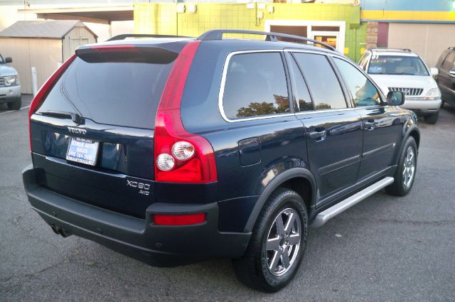 2004 Volvo XC90 Sport 4x4 SUV