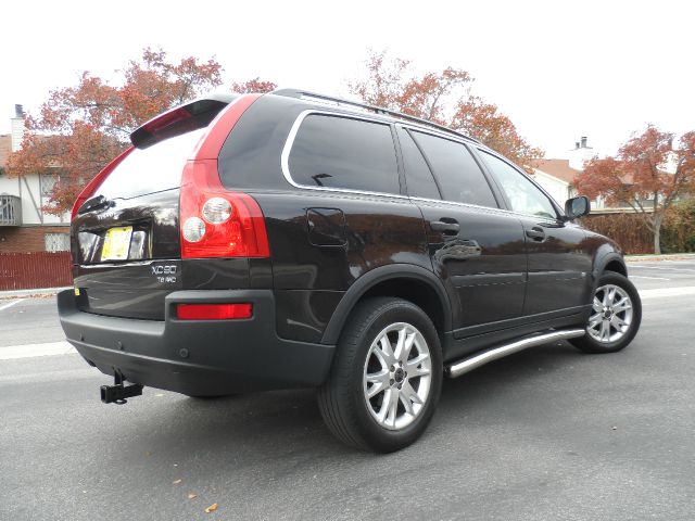 2004 Volvo XC90 LS 35