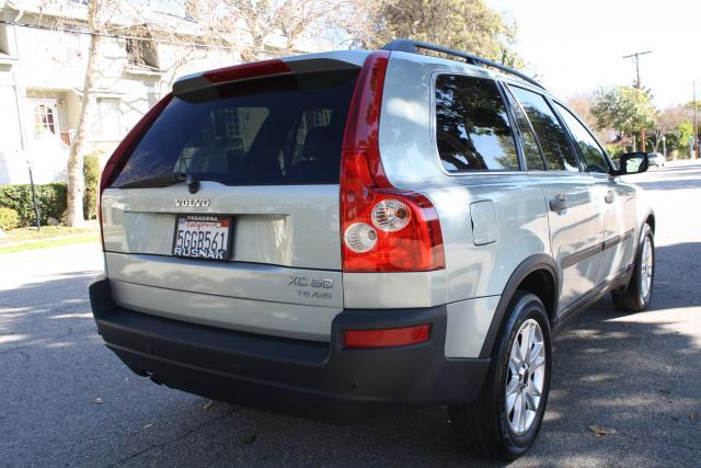 2004 Volvo XC90 3.0si Navigation Pano Htd Sts