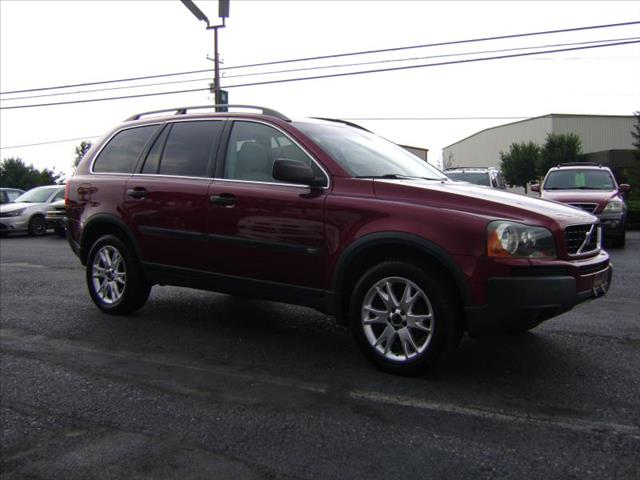 2004 Volvo XC90 LE 4x4 SUV