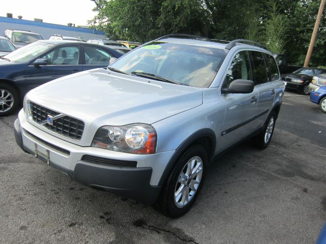 2004 Volvo XC90 3.0si Navigation Pano Htd Sts