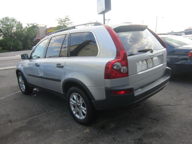 2004 Volvo XC90 3.0si Navigation Pano Htd Sts