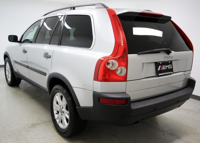 2004 Volvo XC90 TDI SE Wagon