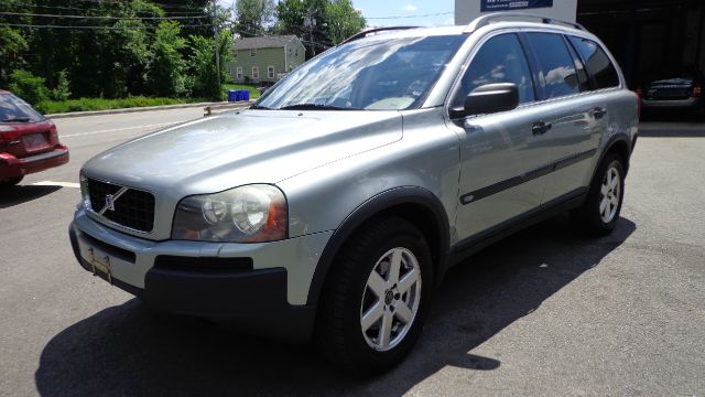 2004 Volvo XC90 Sport 4x4 SUV