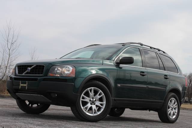 2004 Volvo XC90 LE 4x4 SUV