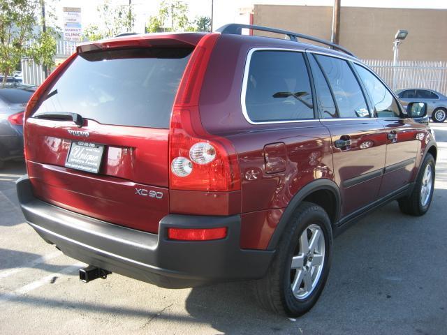 2004 Volvo XC90 4WD 4dr Sport