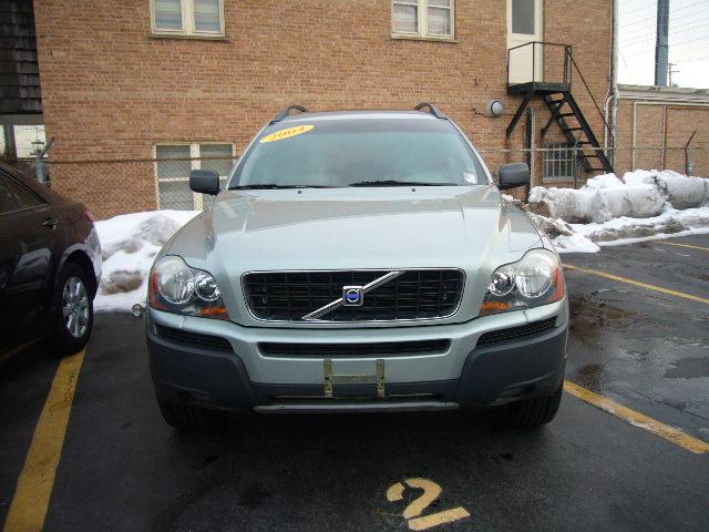 2004 Volvo XC90 LE 4x4 SUV