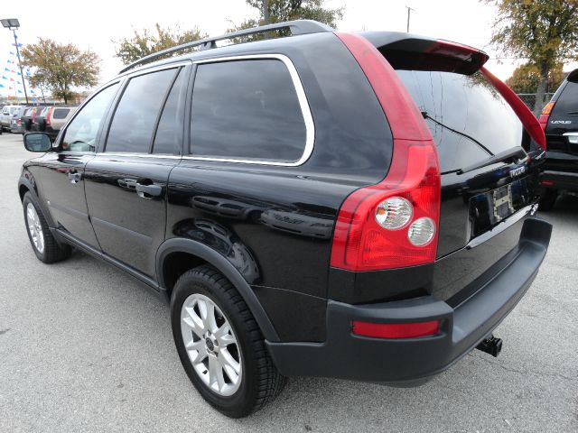 2004 Volvo XC90 4WD 4dr Sport