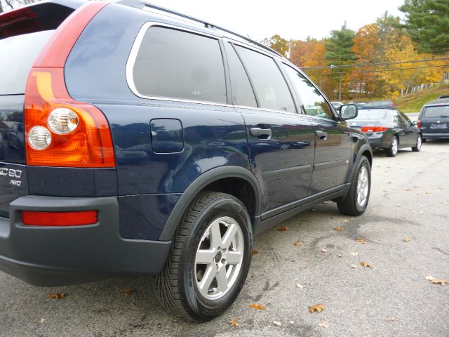 2004 Volvo XC90 Sport 4x4 SUV