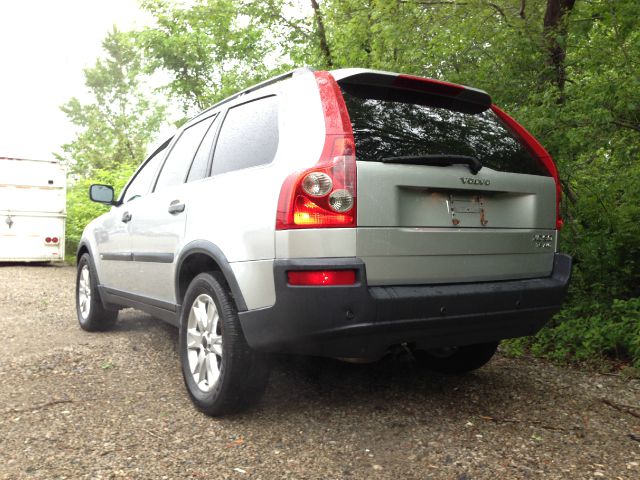 2004 Volvo XC90 3.0si Navigation Pano Htd Sts