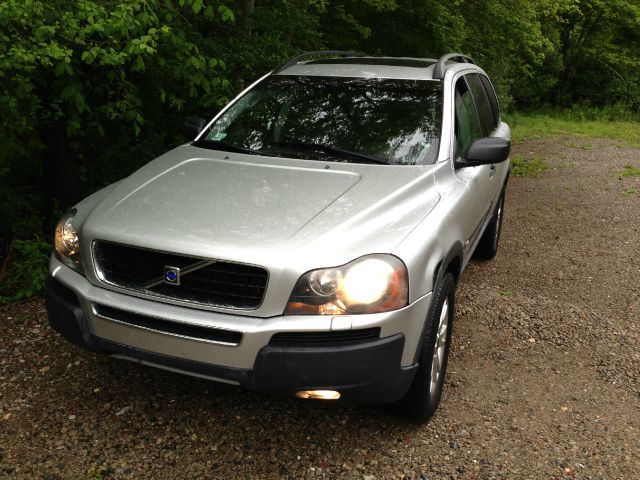 2004 Volvo XC90 3.0si Navigation Pano Htd Sts