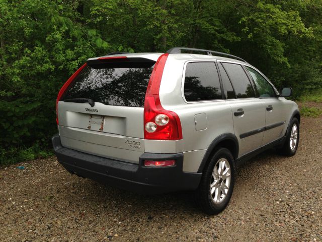 2004 Volvo XC90 3.0si Navigation Pano Htd Sts