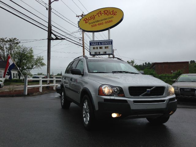 2004 Volvo XC90 3.0si Navigation Pano Htd Sts