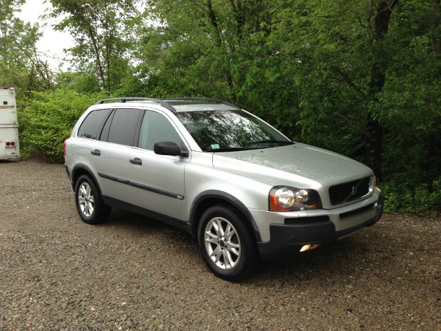 2004 Volvo XC90 3.0si Navigation Pano Htd Sts